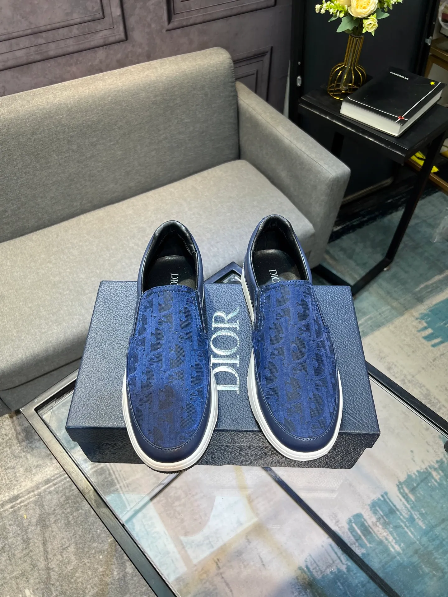 Men's shoes 💰420 [Dior] 🔝The latest masterpiece of high-end men's shoes brand: original special cloth fabric imported from Italy + cowhide + imported sheepskin lining 🔥Original toe-cap rubber outsole Soft and comfortable, making walking more convenient and comfortable! Size: 38-44 (45 can be customized)